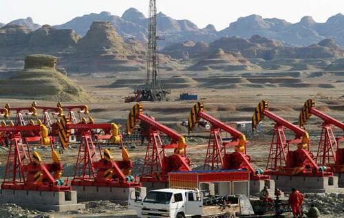 新疆伊犁油田遠(yuǎn)距離監(jiān)控案例